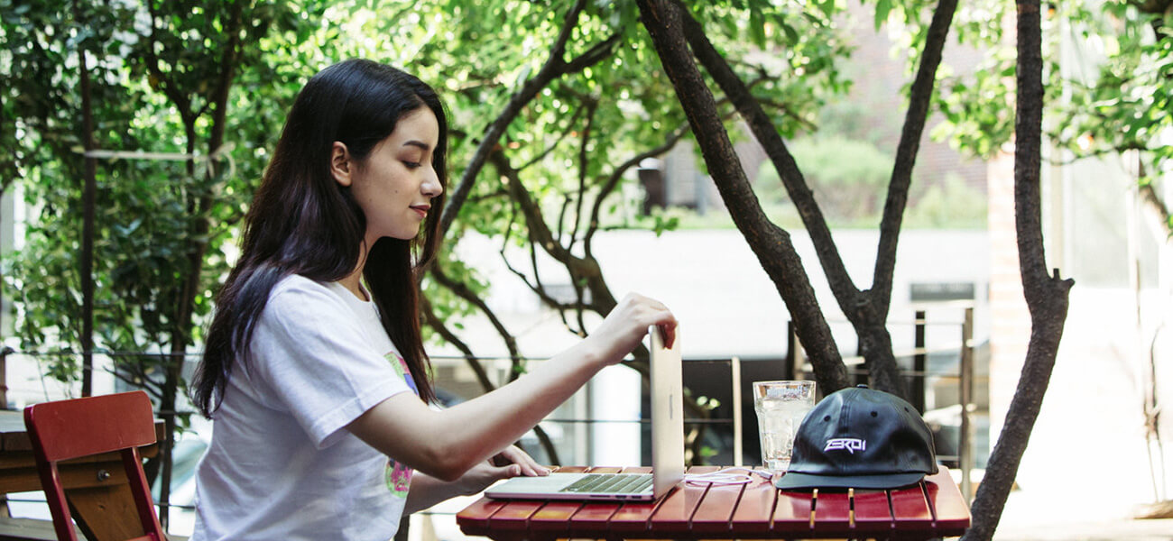 Korea ZEROi Smart Hat with Bone Conduction Technology